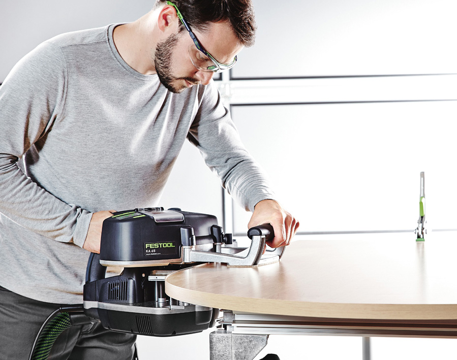 Bordatrice CONTURO Set KA 65 