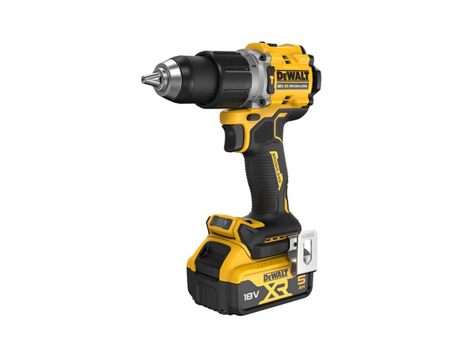 Trapano avvitatore con percussione a batteria