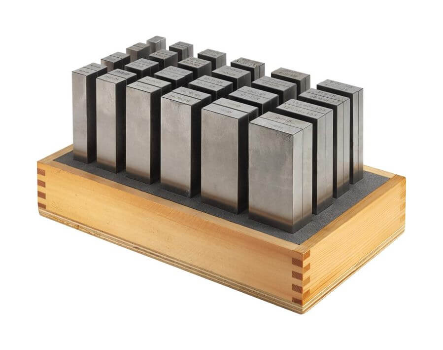 Parallelunterlagen-Satz im Holzständer, Präzision