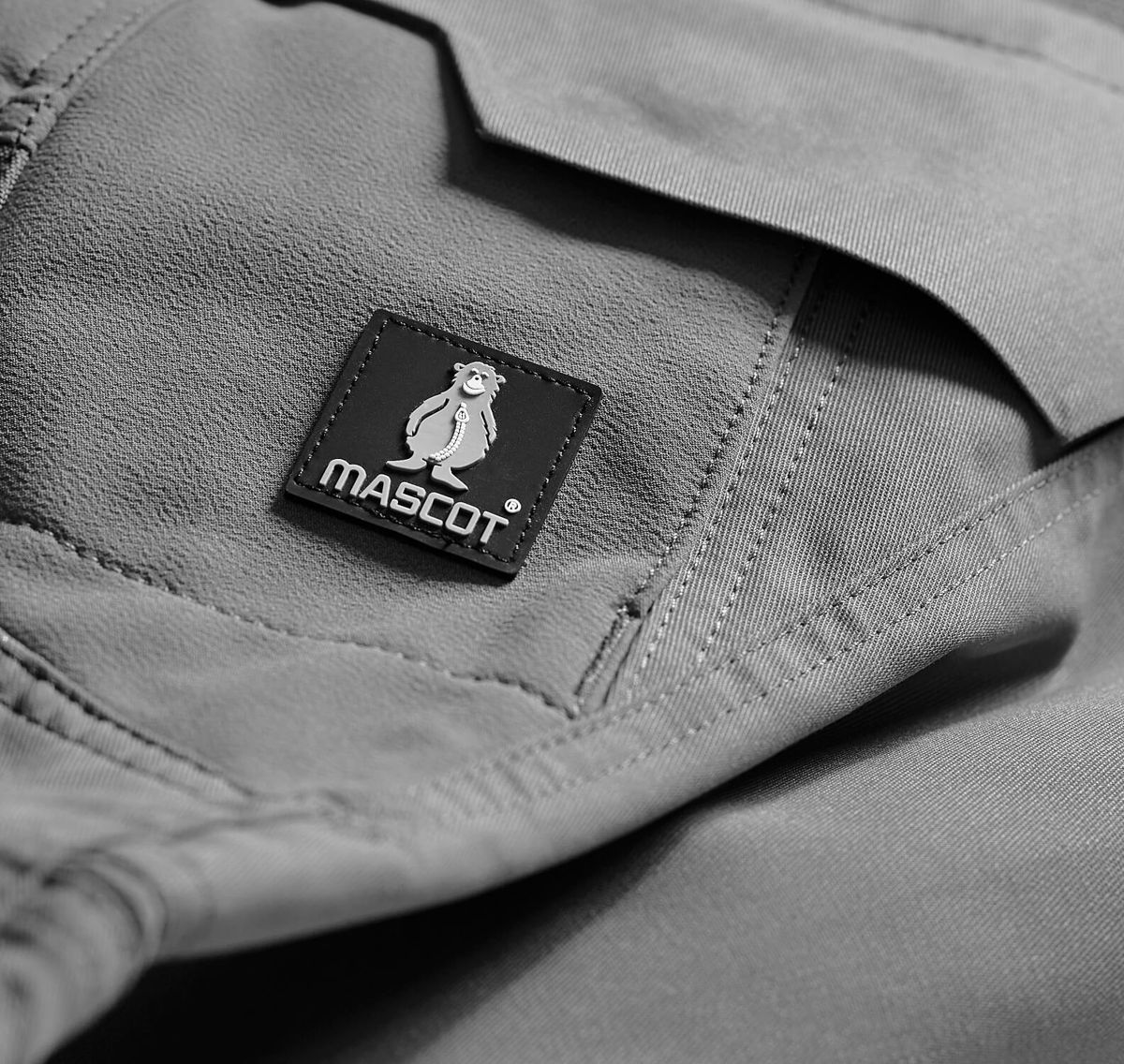 Pantaloni con tasche sulle cosce ACCELERATE verde