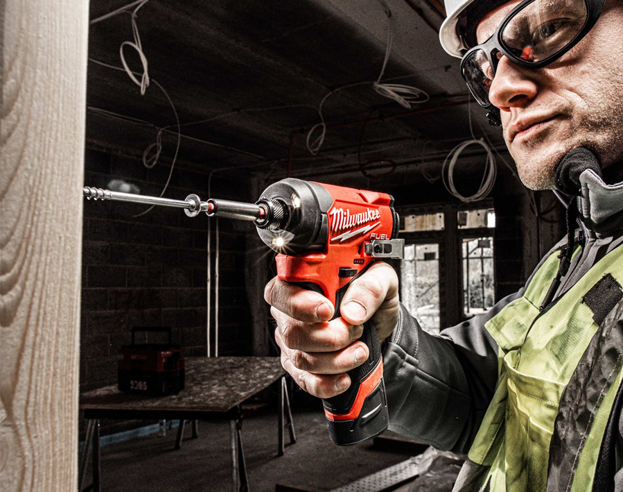 Avvitatore a impulsi 1/4" a batteria M12 FID2-0 Fuel 