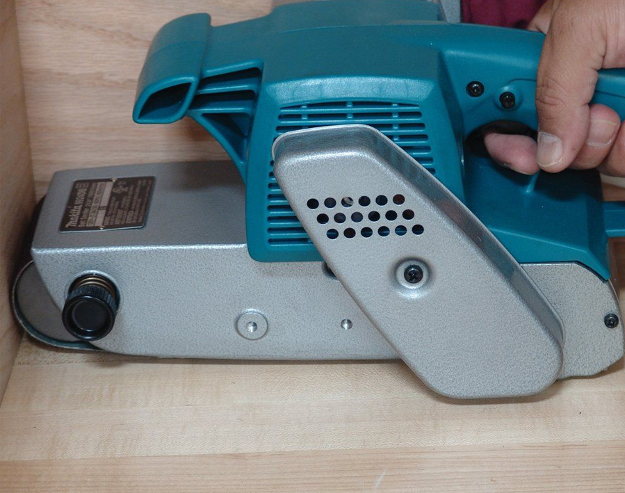 Levigatrice a nastro 9924DB 