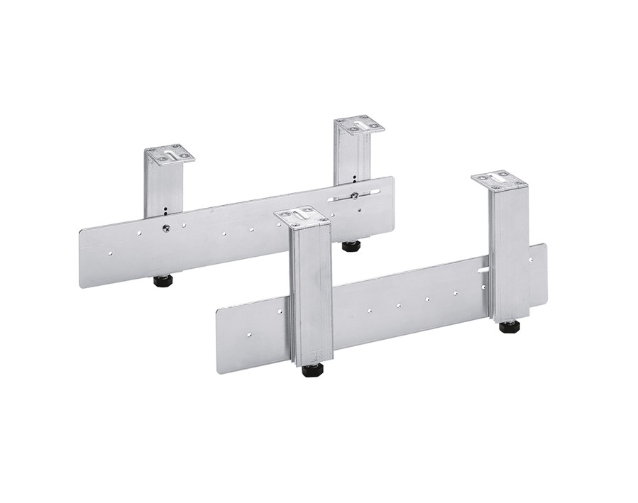 Piedino regolabile per zoccoli con attacco per cassetti con zoccolo 150 mm