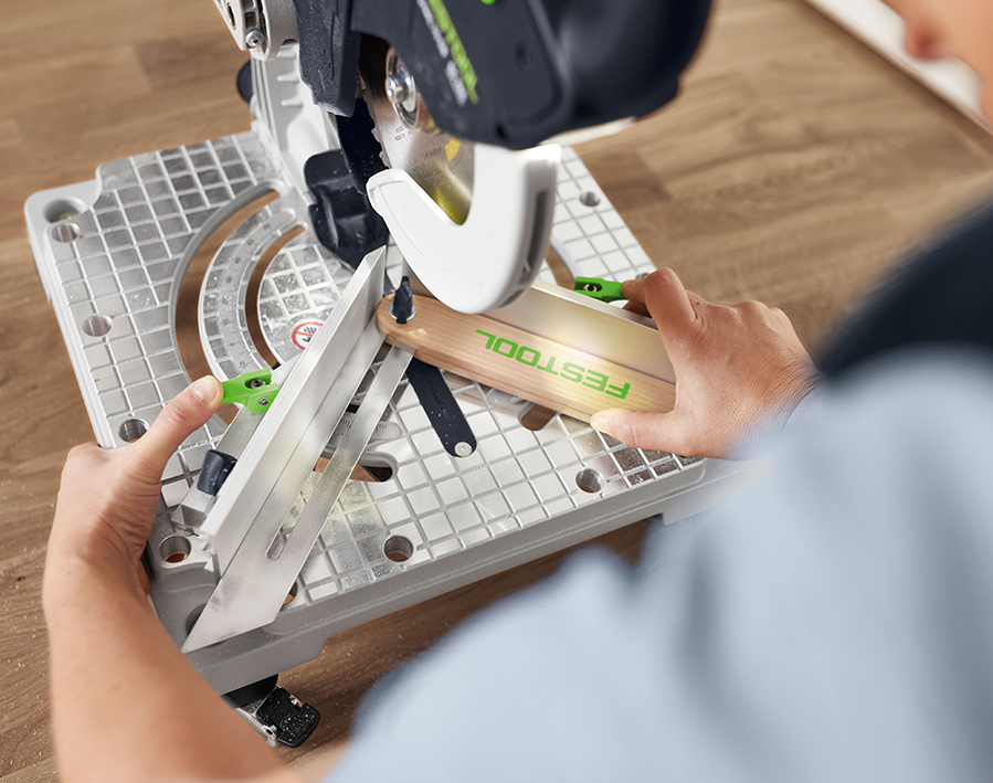 Sega a batteria per listelli SYMMETRIC SYMC 70 4,0 EBI-Plus 