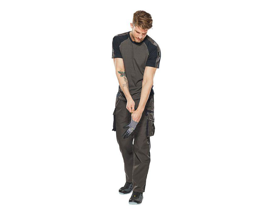 Pantaloni con tasche sulle cosce UNIQUE nero