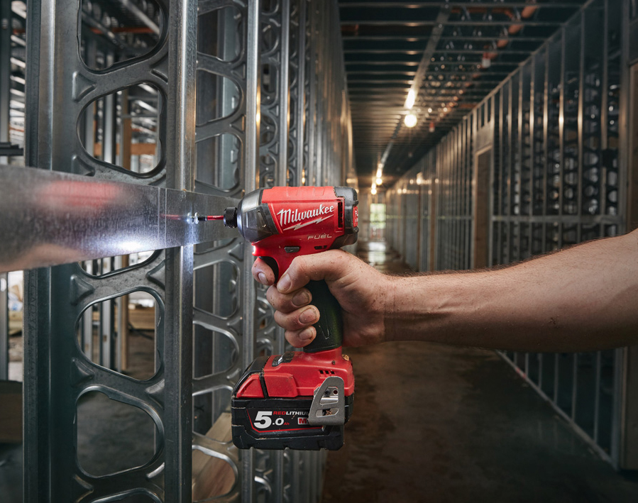 Avvitatore ad impulsi a batteria M18 FQID-0X Fuel