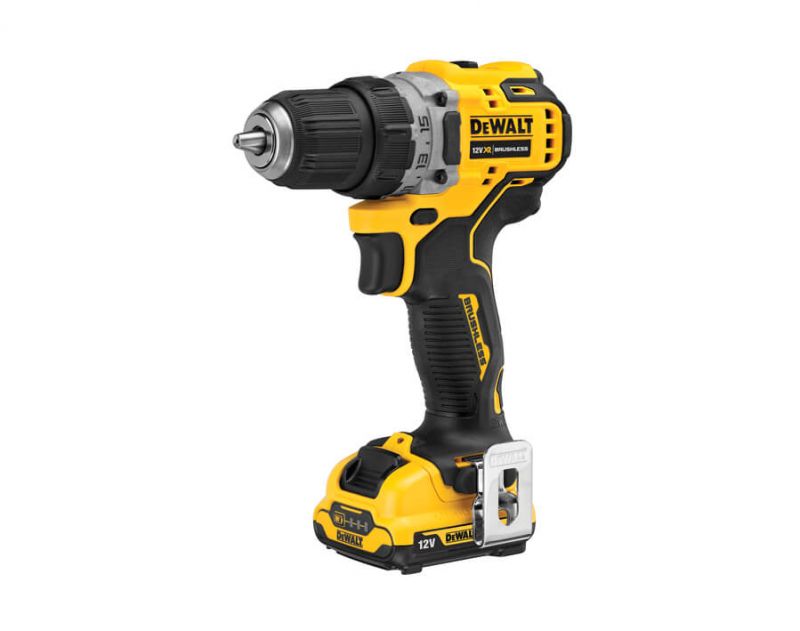 Trapano avvitatore DCD701D2